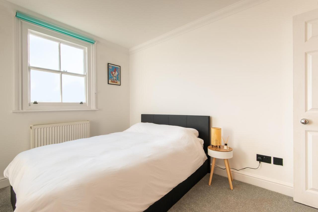 Apartment 2br Modern 5mins To Train Station