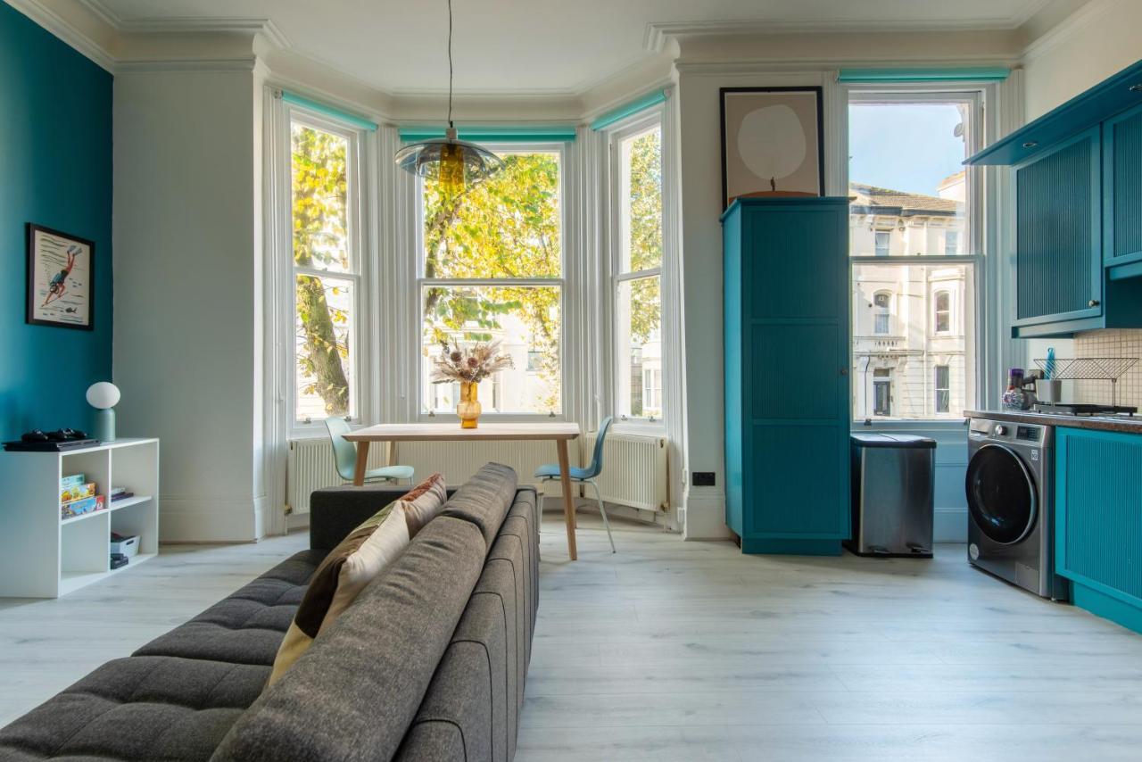 Apartment 2br Modern 5mins To Train Station